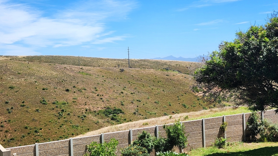 3 Bedroom Property for Sale in Hartenbos Heuwels Western Cape
